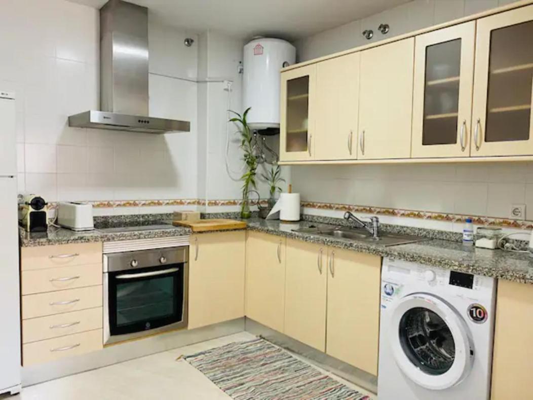 Acogedor Apartamento En El Centro De Малага Экстерьер фото