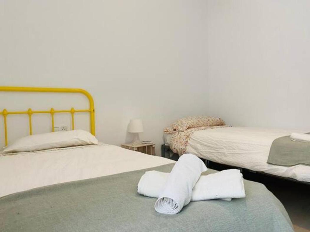 Acogedor Apartamento En El Centro De Малага Экстерьер фото